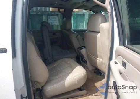 2002 Chevrolet Suburban 1500 Lt из США, поврежденный, VIN 3GNFK16ZX2G301459